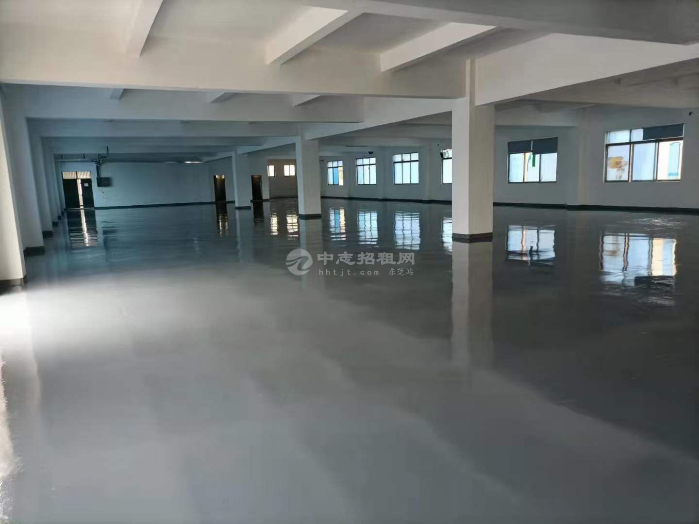 长安街口独门独院厂房三楼整层厂房1700平
