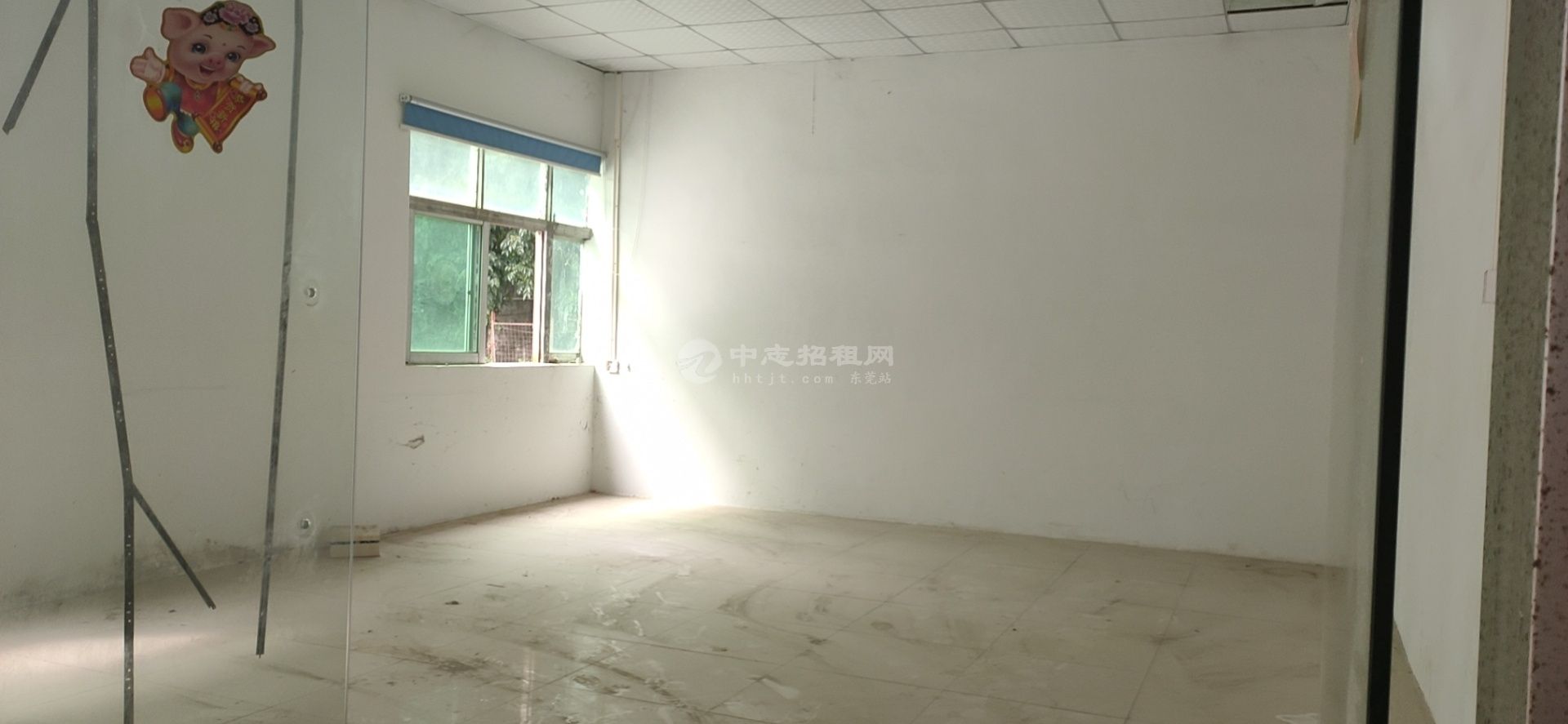 五联华嘉砖墙到顶钢构厂房750平4